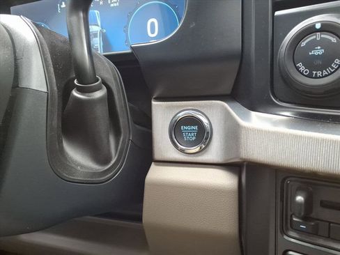 Used 2026 Ford F250 Platinum w/ Platinum Plus Package image 30