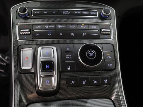 Used 2023 Hyundai Santa Fe Limited w/ Winter Weather Package FWD image 48