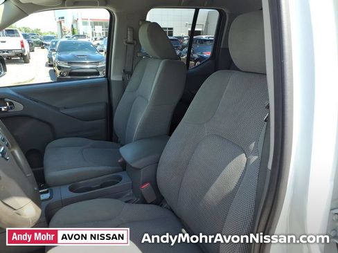 Used 2019 Nissan Frontier SV RWD image 16