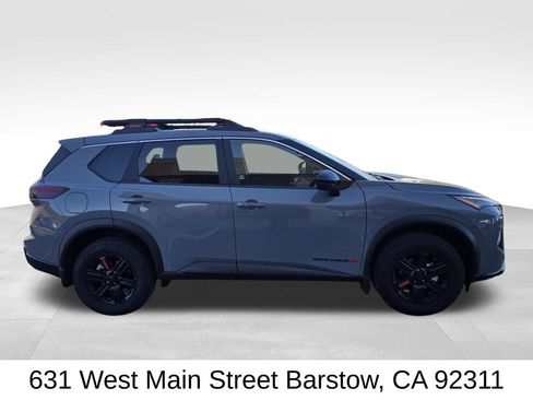 Used 2025 Nissan Rogue SV w/ Rock Creek Premium Package AWD/4WD image 4