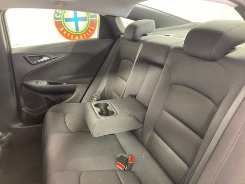 Used 2024 Chevrolet Malibu LT FWD image 17