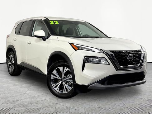 Used 2023 Nissan Rogue SV AWD/4WD image 3