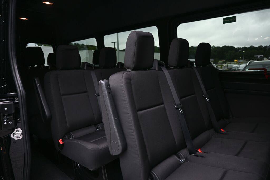 Used 2025 Mercedes-Benz Sprinter 2500 image 20