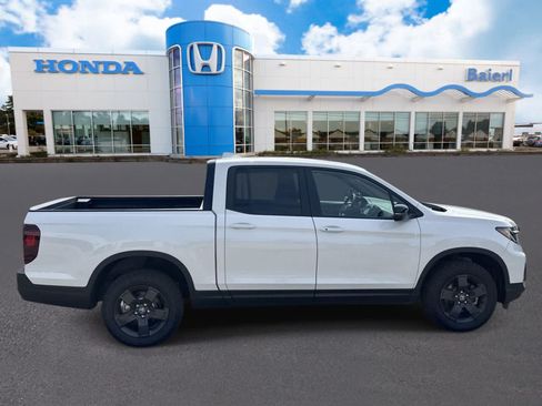 Used 2026 Honda Ridgeline TrailSport image 6