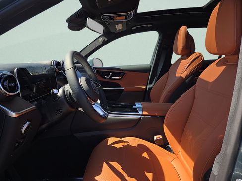 New 2026 Mercedes-Benz GLC 300 image 16