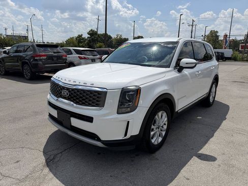 Used 2020 Kia Telluride LX AWD/4WD image 7