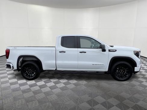Certified 2025 GMC Sierra 1500 Pro w/ Graphite Edition image 7
