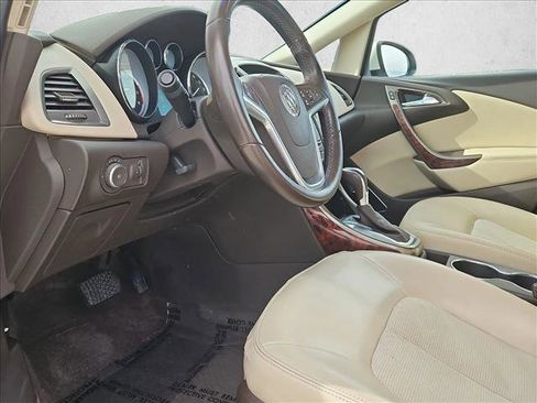 Used 2012 Buick Verano Convenience image 10