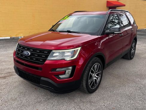 Used 2016 Ford Explorer Sport w/ Equipment Group 401A image 3