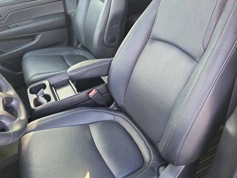 Used 2024 Honda Odyssey EX-L image 27
