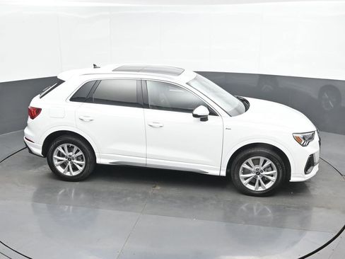 Used 2023 Audi Q3 2.0T Premium image 36