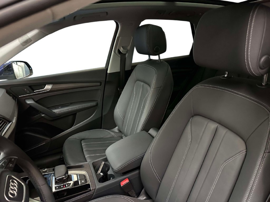 Used 2023 Audi Q5 2.0T Premium Plus w/ Premium Plus Package AWD/4WD image 19