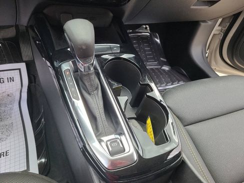 Used 2026 Chevrolet Trax ACTIV w/ Sunroof Package FWD image 13