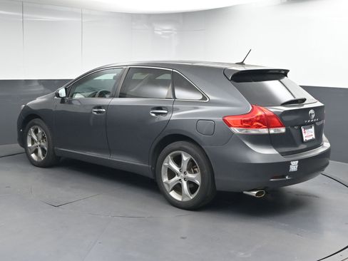 Used 2010 Toyota Venza Base image 6