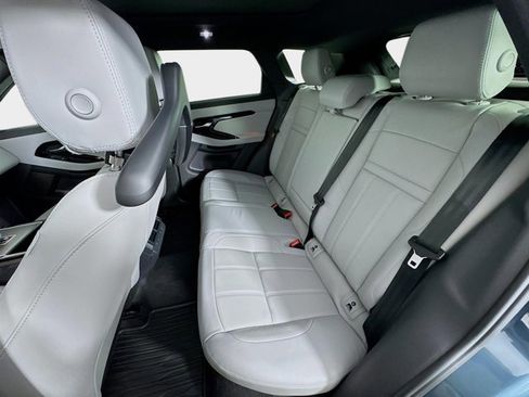 Used 2026 Land Rover Range Rover Evoque S image 24