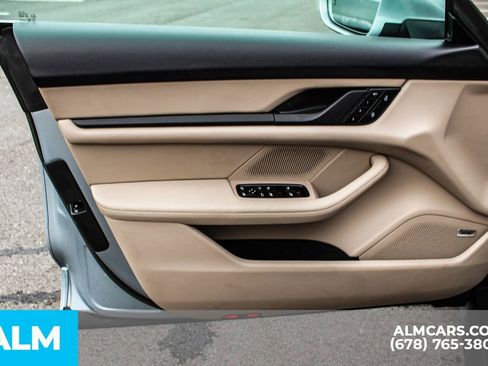 Used 2023 Porsche Taycan 4S w/ Performance Package image 38