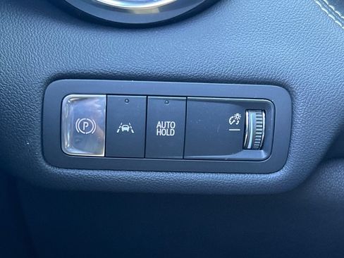 Used 2026 Chevrolet Blazer EV LT FWD image 37