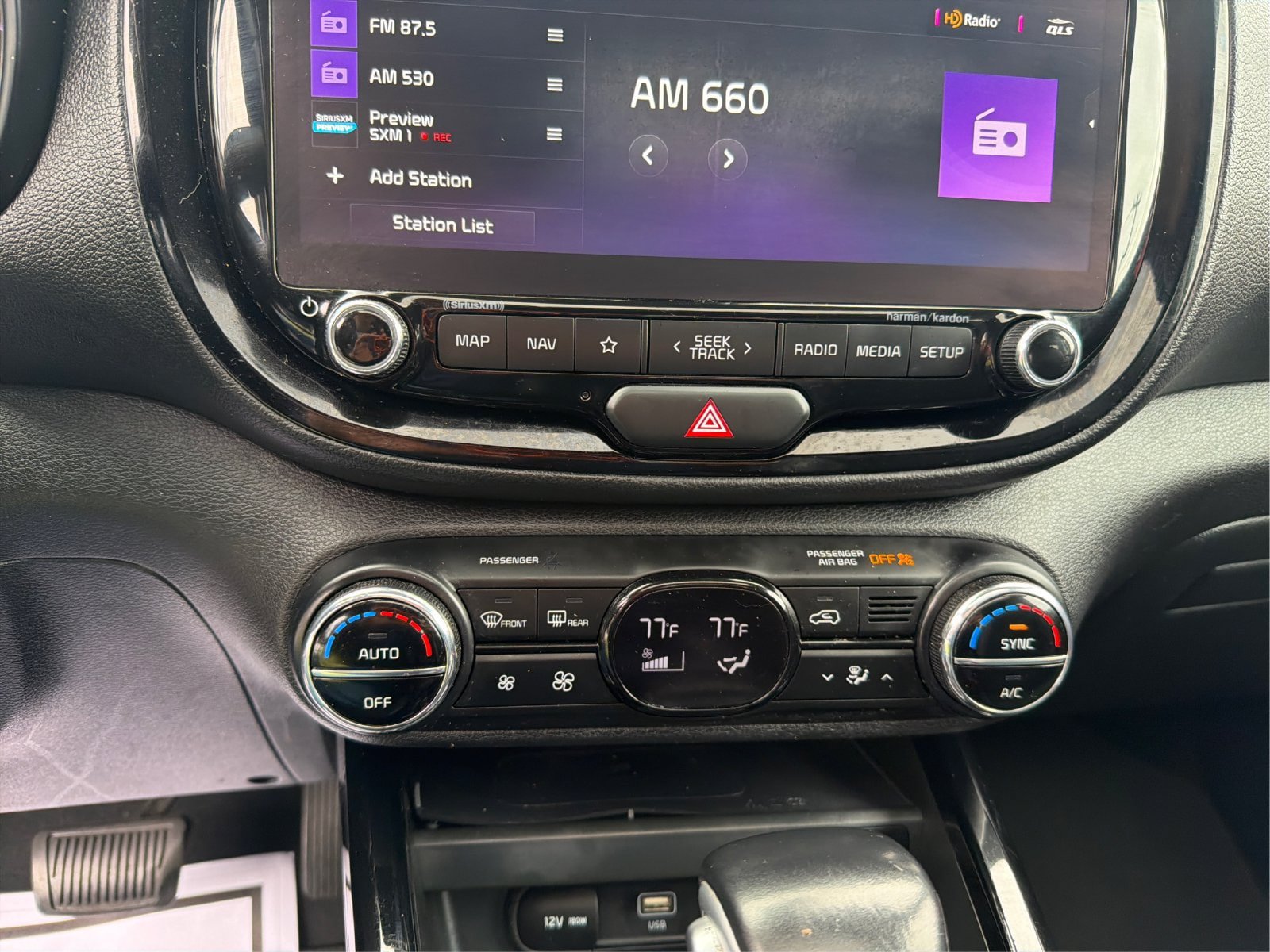 Used 2023 Kia Soul GT-Line w/ GT-Line Technology Package FWD image 28
