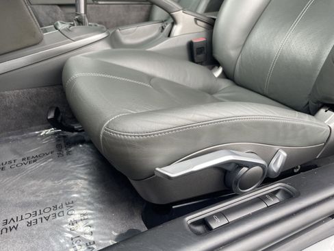 Used 2005 Porsche Boxster S image 21