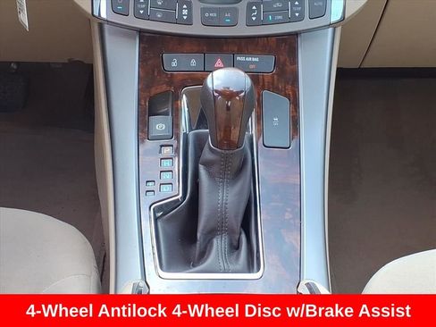 Used 2013 Buick LaCrosse image 16