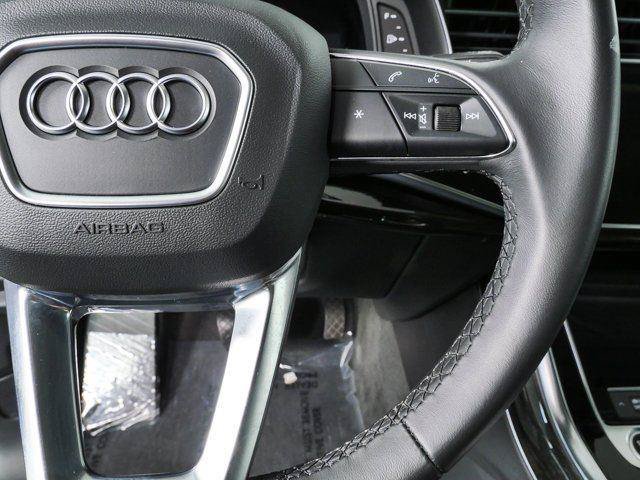Used 2022 Audi Q7 3.0T Premium w/ Convenience Package AWD/4WD image 10