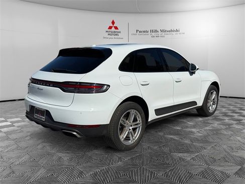 Used 2021 Porsche Macan image 5