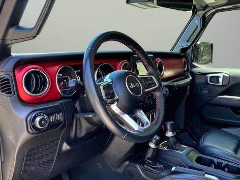 Used 2021 Jeep Wrangler Rubicon AWD/4WD image 18