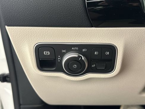 Certified 2026 Mercedes-Benz GLA 250 4MATIC image 7
