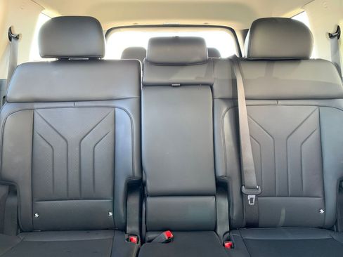 Used 2025 Hyundai Santa Fe SEL image 40