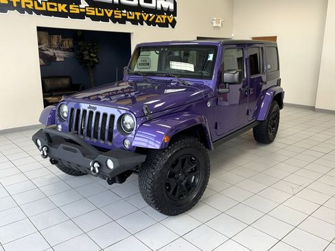 Used 2016 Jeep Wrangler Unlimited Sahara image 1
