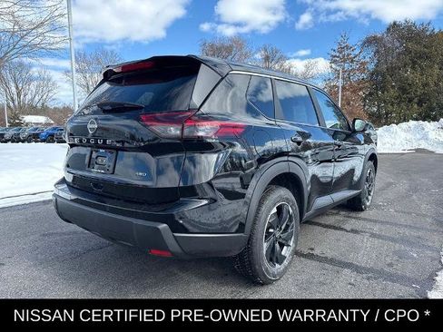 Certified 2025 Nissan Rogue SV AWD/4WD image 9