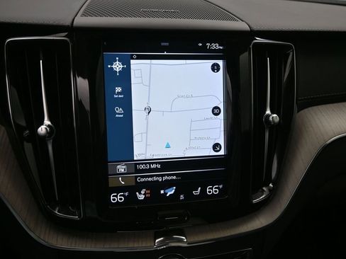 Used 2020 Volvo XC60 T6 Inscription w/ Protection Package Premier image 20