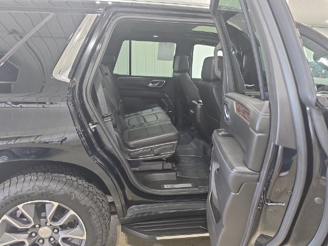 Used 2021 Chevrolet Tahoe LT w/ LT Signature Package AWD/4WD image 31