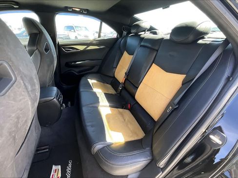 Used 2017 Cadillac ATS V w/ Luxury Package RWD image 29