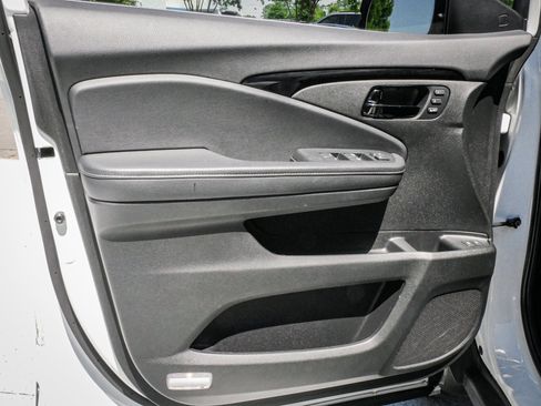 Used 2022 Honda Passport Elite image 14