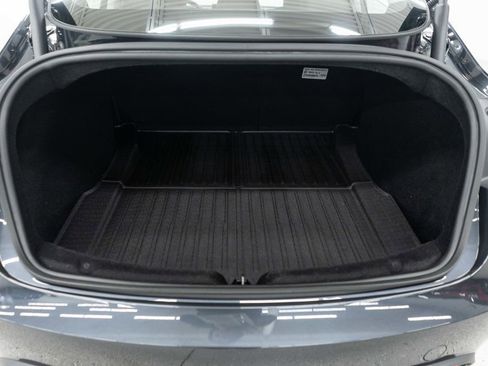 Used 2024 Tesla Model 3 image 30