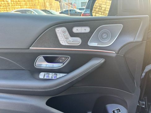 Used 2023 Mercedes-Benz GLE 350 4MATIC image 11