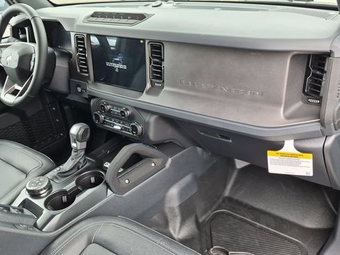 New 2026 Ford Bronco Badlands AWD/4WD image 21