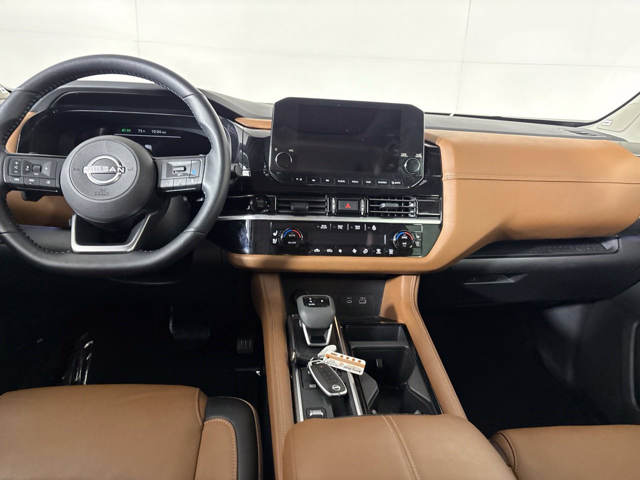 Used 2025 Nissan Pathfinder Platinum w/ Cargo Package FWD image 28