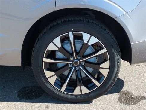 New 2026 Volvo XC60 B5 Plus w/ Protection Package Premier image 13