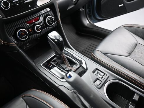 Used 2022 Subaru Crosstrek 2.5i Limited w/ Moonroof Package 2 image 16