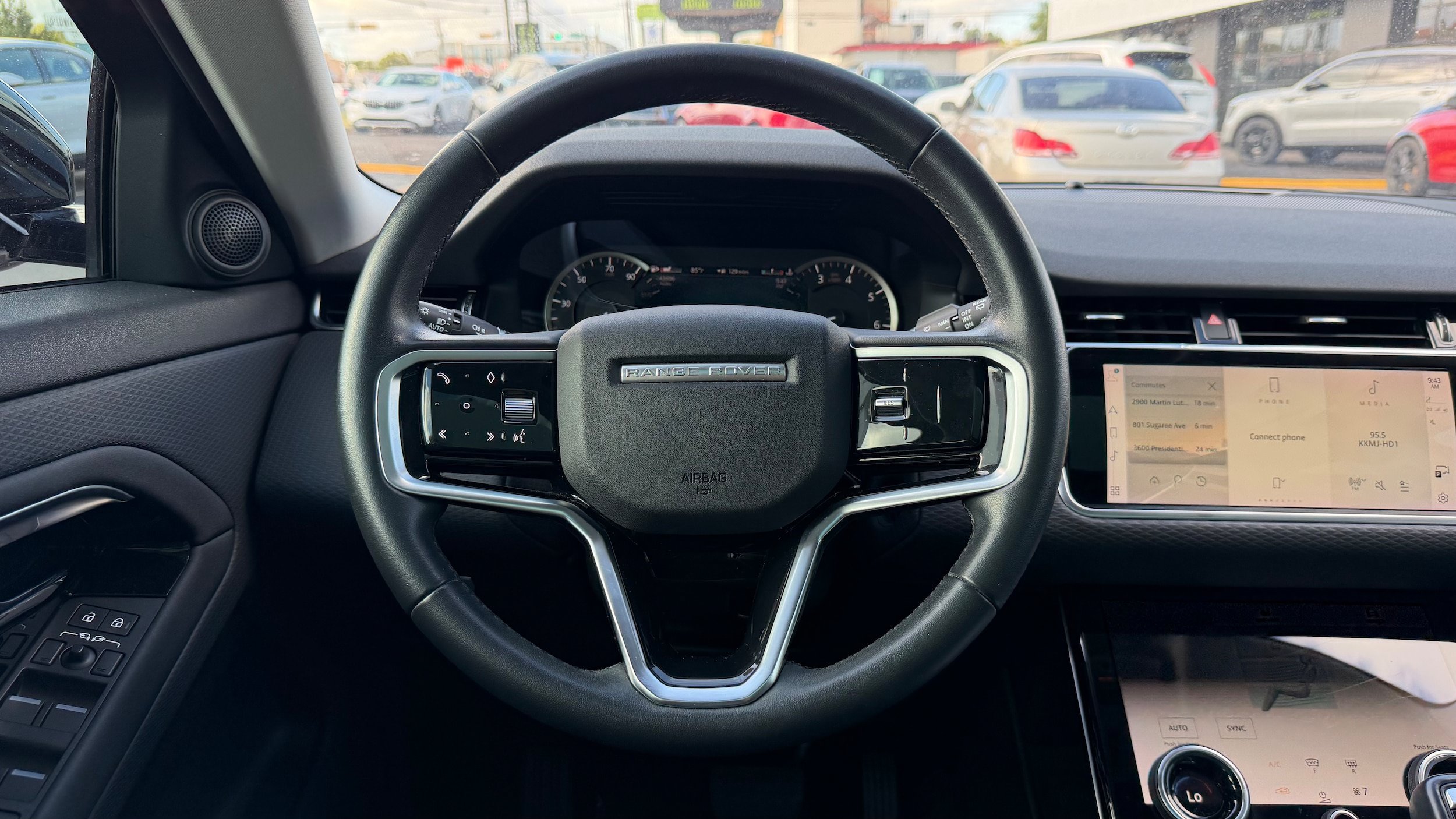 Used 2023 Land Rover Range Rover Evoque S AWD/4WD image 17
