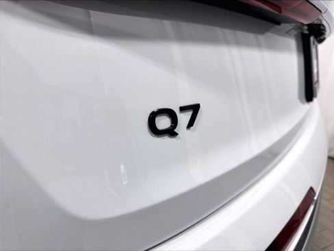 Used 2025 Audi Q7 3.0T Premium Plus AWD/4WD image 33