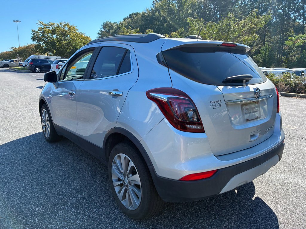Used 2020 Buick Encore Preferred FWD image 4