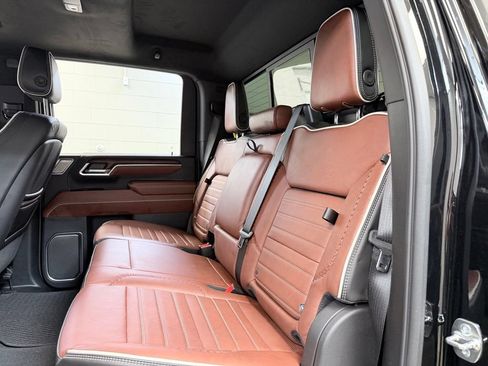 Used 2026 GMC Sierra 2500 Denali Ultimate w/ Max Trailering Package AWD/4WD image 26