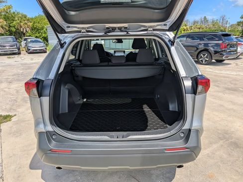 Used 2025 Toyota RAV4 LE FWD image 13
