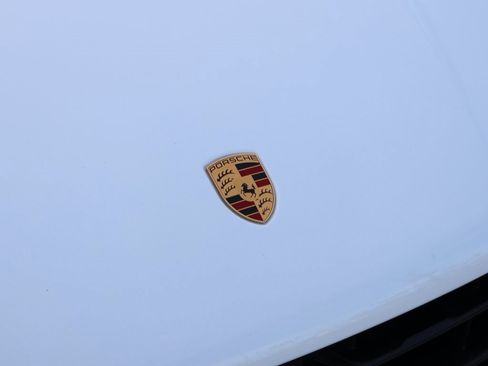 Certified 2024 Porsche Macan GTS image 13