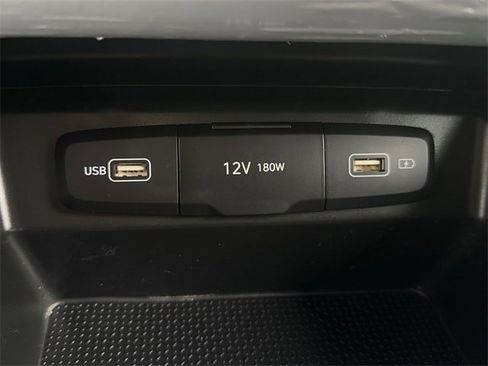 Used 2024 Hyundai Tucson SE image 20