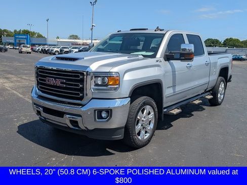 Used 2017 GMC Sierra 2500 SLT w/ Duramax Plus Package AWD/4WD image 4