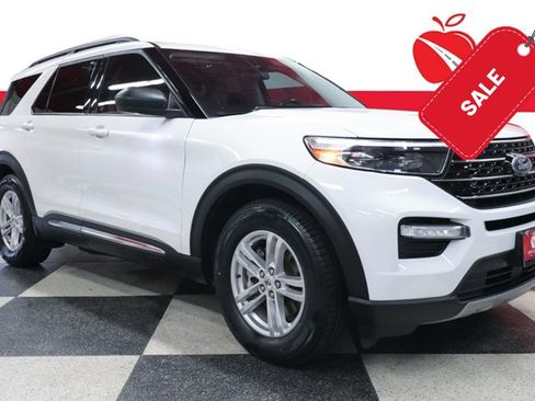 Used 2020 Ford Explorer XLT w/ Equipment Group 202A RWD image 1
